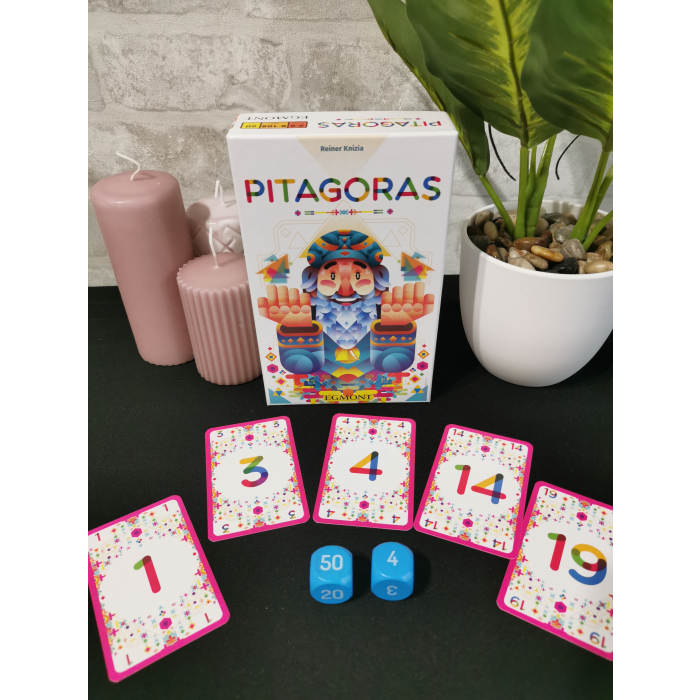 Cztery kolorowe kości gry Pitagoras
